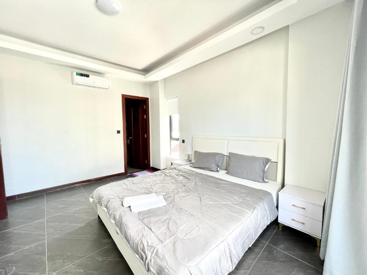 Skyview Residence & Apartments Sihanoukville Dış mekan fotoğraf